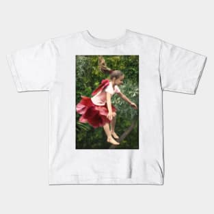 The Fairy At The Bottom Of My Garden... Kids T-Shirt